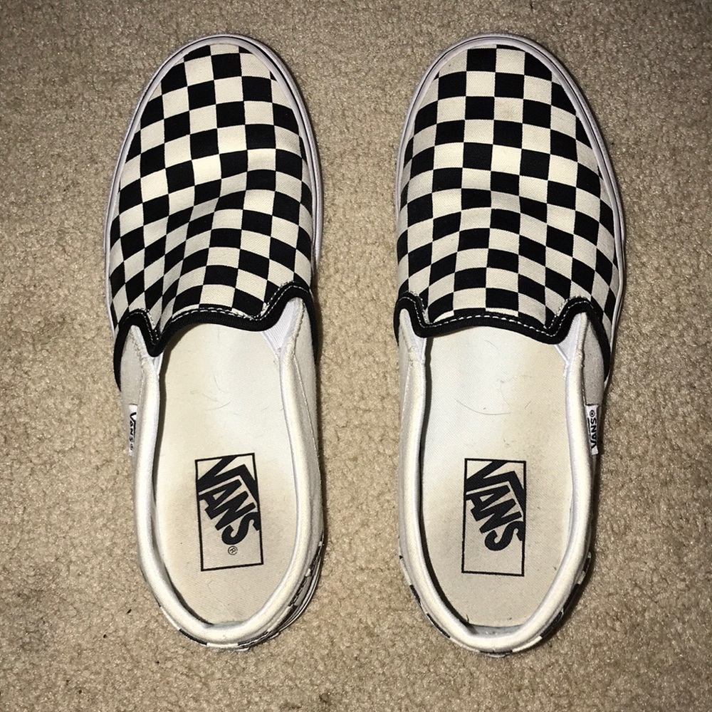 vans checkered size 8.5